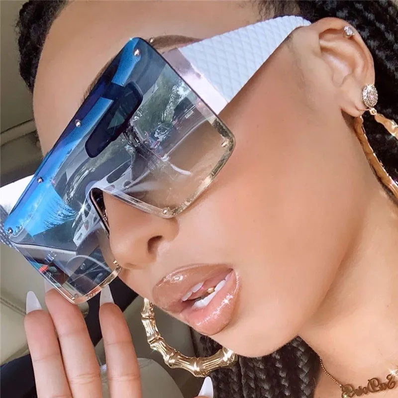 2021 Wholesale Fashion UV400 Protection One Piece Square Big Frame Sun Shades Eyewear Women Oversized Sunglasses With Rivet, Multi colors
2021 Wholesale Fashion UV400 Protection One Piece Square Big Frame Sun Shades Eyewear Women Oversized Sunglasses With Rivet, Multi colors