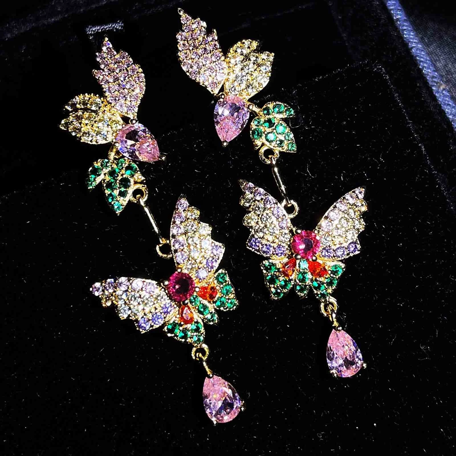 New jewelry high pave cubic zircon copper butterfly shape wedding earrings for women best bridal jewelry gold earrings, Picture shows
New jewelry high pave cubic zircon copper butterfly shape wedding earrings for women best bridal jewelry gold earrings, Picture shows