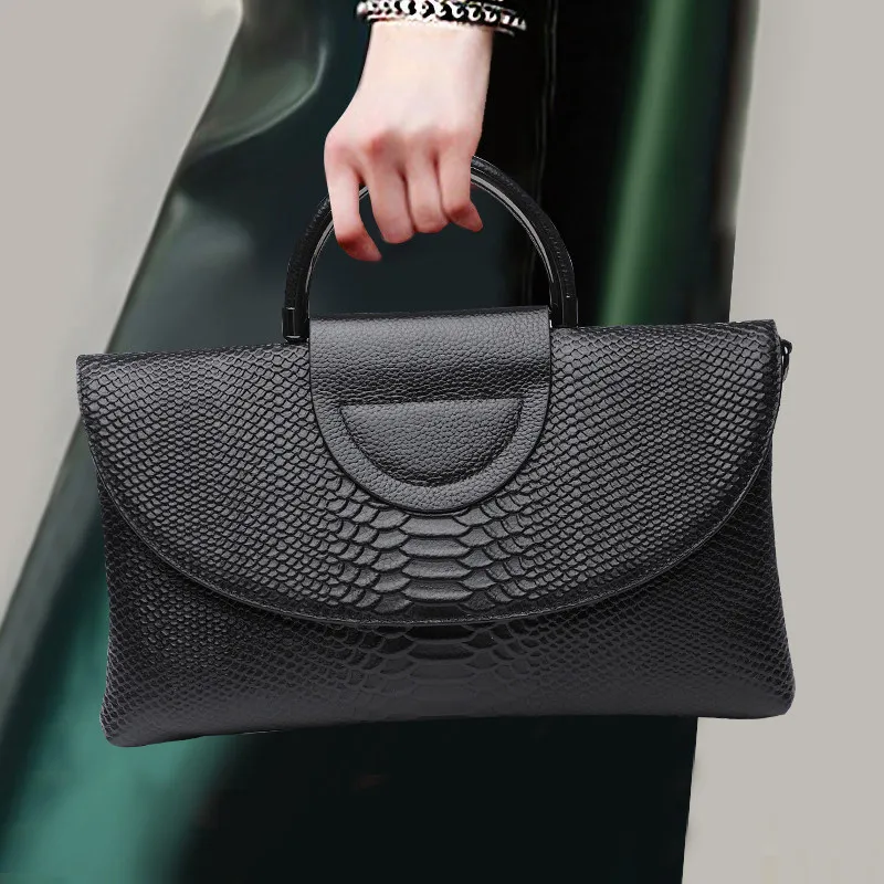 2022 handbags top handle genuine leather clutch bag women fashion chain shoulder bags women handbags ladies luxury, Black,red,green,brown,blue,winered
2022 handbags top handle genuine leather clutch bag women fashion chain shoulder bags women handbags ladies luxury, Black,red,green,brown,blue,winered