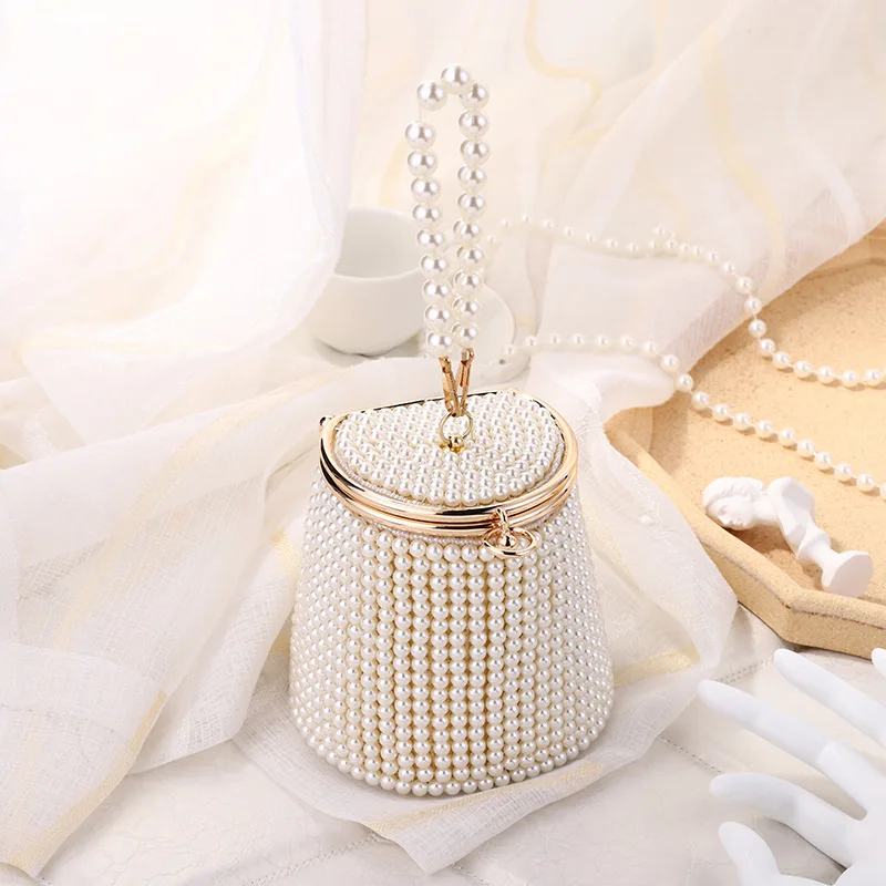 Women 2021 New Handbag White Pearl Tote Handbags Rhinestone Evening Bag Wedding Party Purses Acrylic Cute Clutch
Women 2021 New Handbag White Pearl Tote Handbags Rhinestone Evening Bag Wedding Party Purses Acrylic Cute Clutch
