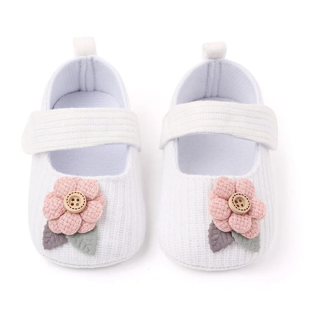 New Design Baby Shoes Girl Crochet Flower Soft Sole Infant Toddler Shoes Newborn Walking Shoes in Bulk 2025 manufacture