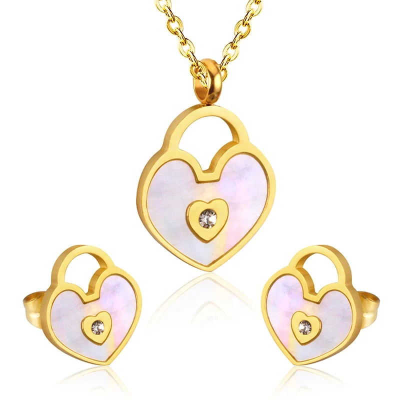 Wholesale High Quality Trendy Fashion 316L Stainless Steel Partysu Heart Lock Necklaces And Earrings Jewelry Sets, Gold,silver
Wholesale High Quality Trendy Fashion 316L Stainless Steel Partysu Heart Lock Necklaces And Earrings Jewelry Sets, Gold,silver