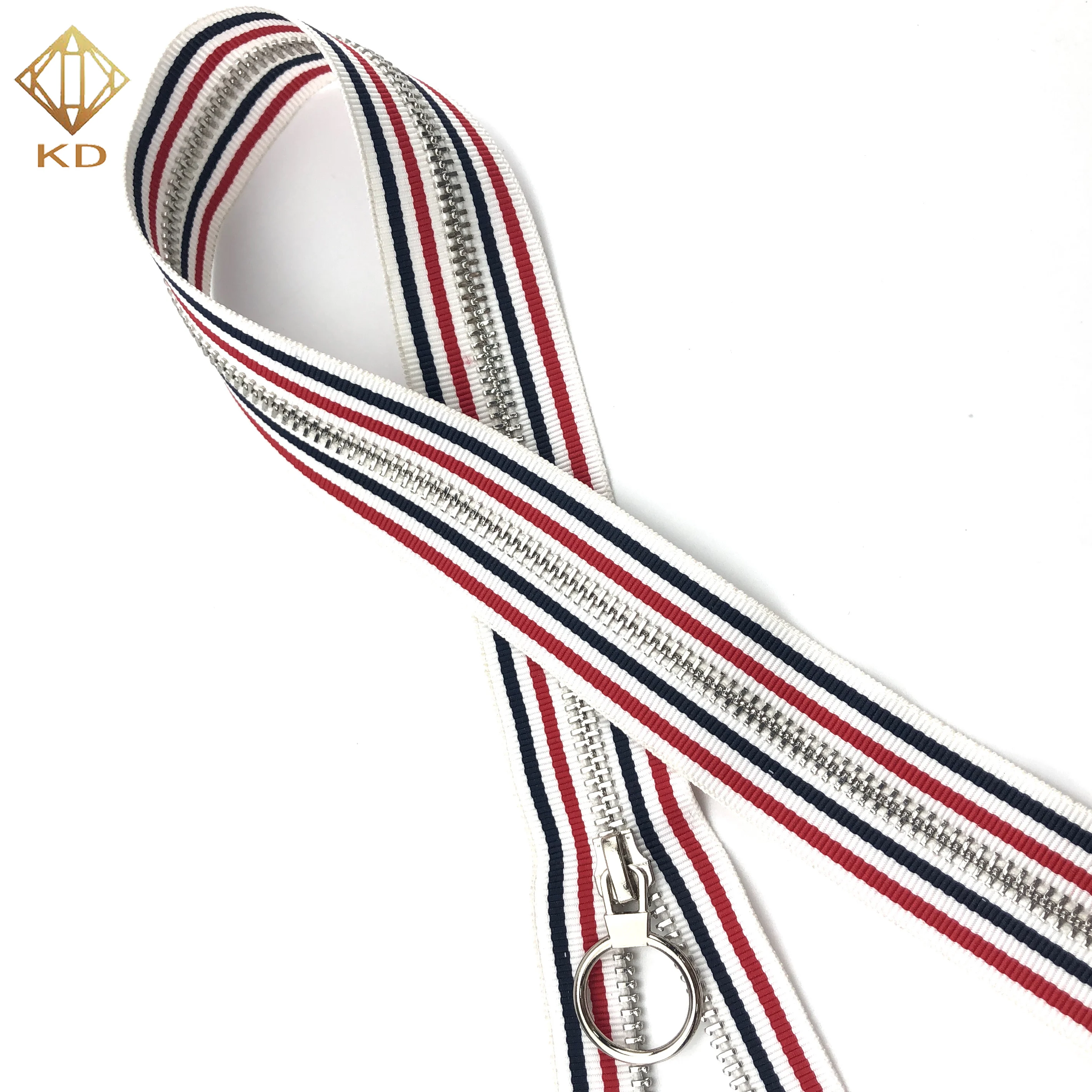 wholesale no 3 gold close end durable metal zipper for garments, Customer's color
wholesale no 3 gold close end durable metal zipper for garments, Customer's color