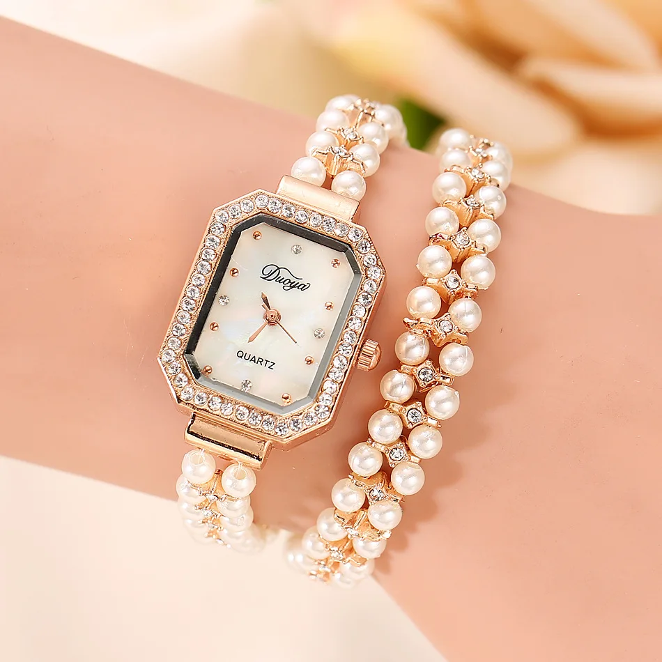 Top selling elegant design pearl diamond band square bracelet women alloy jewelry quartz ladies watch
Top selling elegant design pearl diamond band square bracelet women alloy jewelry quartz ladies watch