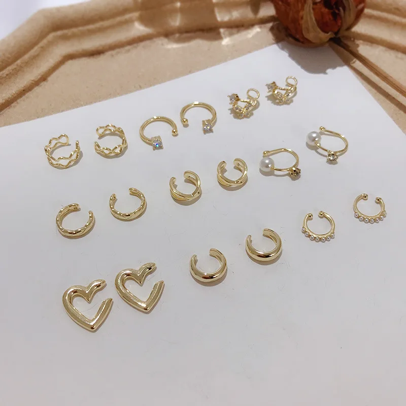2020 Minimalist Gold Plated Heart Circle Pearl Hollow Clip On Earrings For Women Ear Cuffs, 14k gold
2020 Minimalist Gold Plated Heart Circle Pearl Hollow Clip On Earrings For Women Ear Cuffs, 14k gold