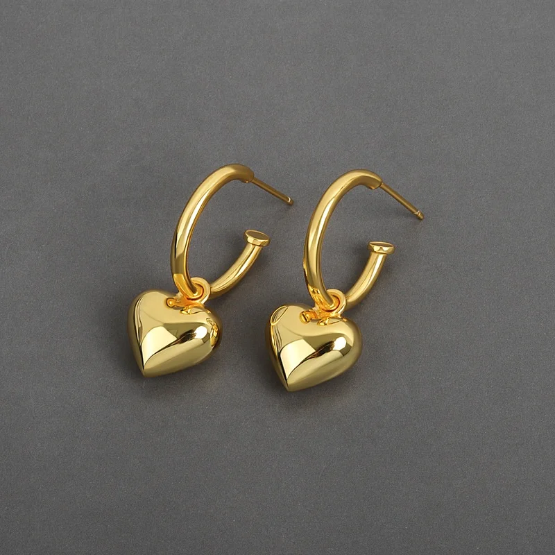 Korean high quality brass real gold plated simple love heart shaped C shaped hoop earrings for women jewelry, Gold/silver
Korean high quality brass real gold plated simple love heart shaped C shaped hoop earrings for women jewelry, Gold/silver