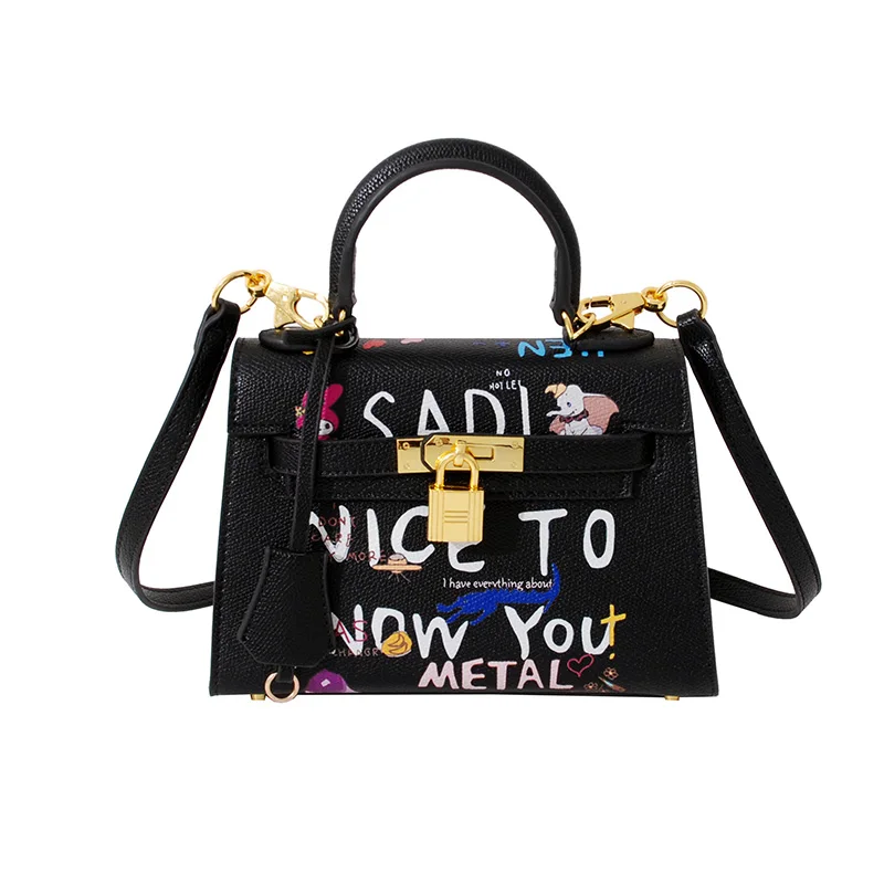 Hot sale handbag messenger bag simple letter graffiti second generation bag, White, black
Hot sale handbag messenger bag simple letter graffiti second generation bag, White, black