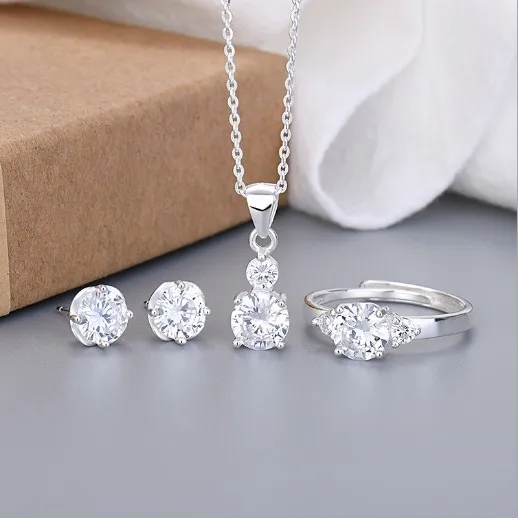 XUNBEI Simple and small S925 sterling silver diamond three-piece ring earrings necklace jewelry set
XUNBEI Simple and small S925 sterling silver diamond three-piece ring earrings necklace jewelry set