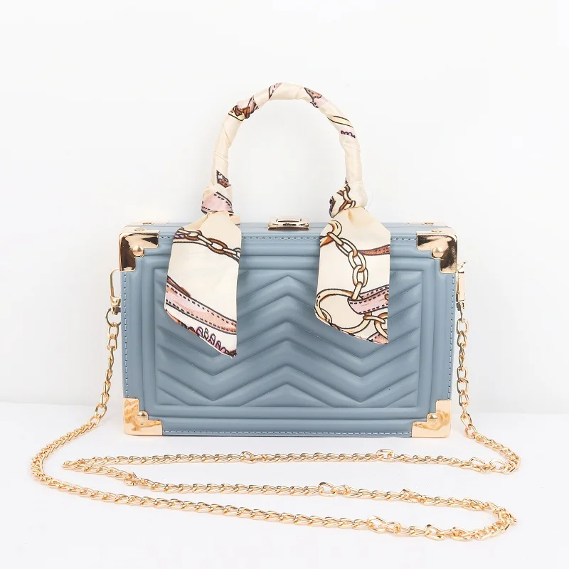 2021 Top selling girls pu leather scarves ladies metal handle messenger bags female purse cross body bags box women handbags, Black,pink,yellow,red,green,blue,white
2021 Top selling girls pu leather scarves ladies metal handle messenger bags female purse cross body bags box women handbags, Black,pink,yellow,red,green,blue,white