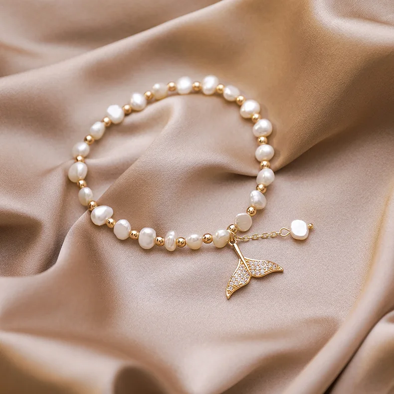 Wholesale Copper Beads CZ Micro Paved Mermaid Tail Charm Fresh Water Pearl Bracelet, Colorful
Wholesale Copper Beads CZ Micro Paved Mermaid Tail Charm Fresh Water Pearl Bracelet, Colorful