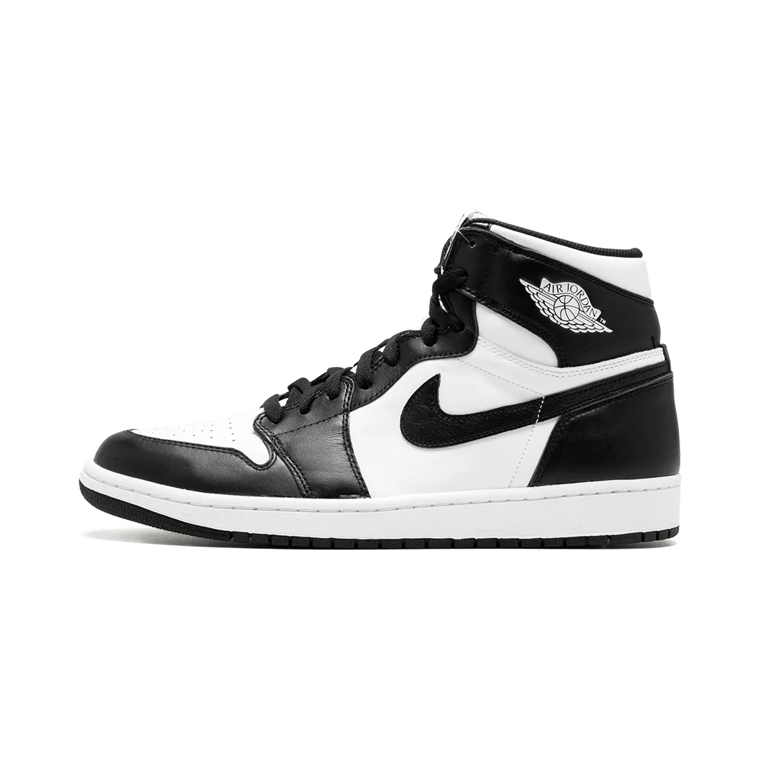 Jordan 1 Retro Black White men's women's fashion casual sports basketball running shoes sneakers
Jordan 1 Retro Black White men's women's fashion casual sports basketball running shoes sneakers