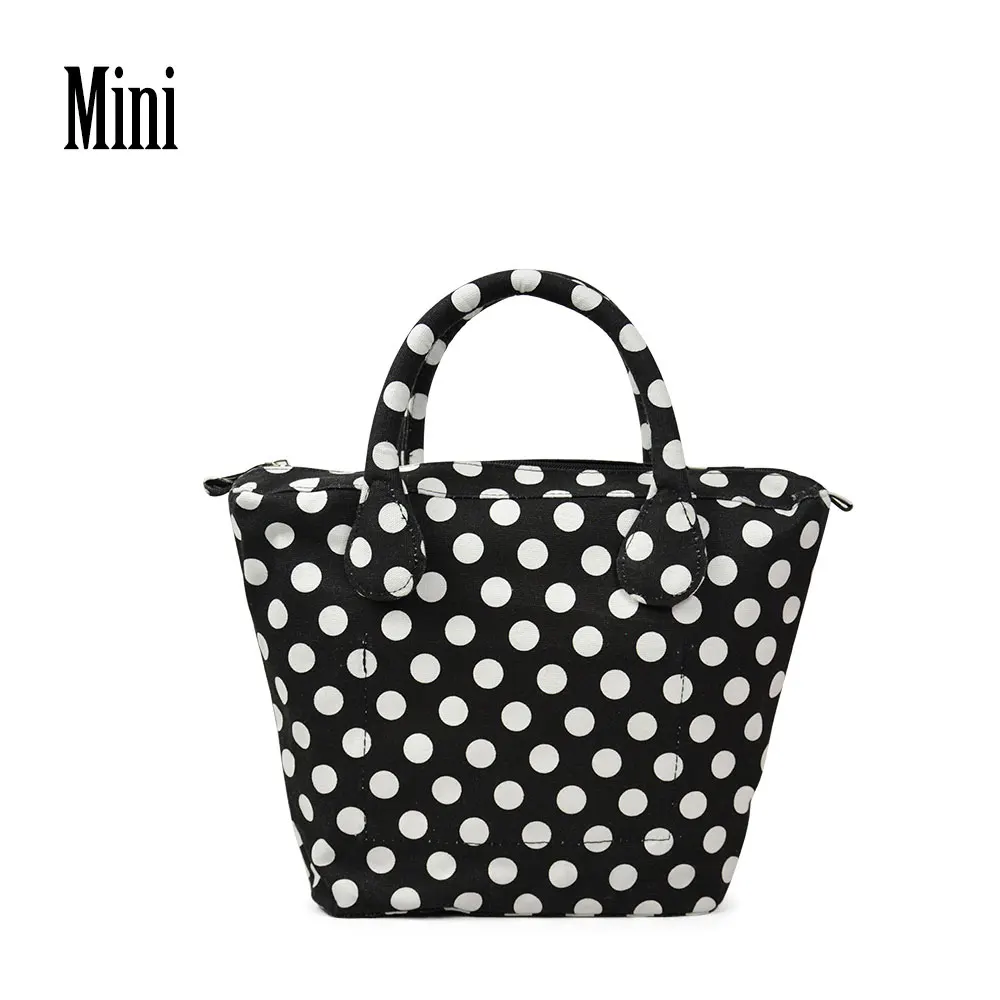 New Custom Short Round Floral Canvas Fabric Handle with Inner Insert lining for O bag Mini obag organizer
New Custom Short Round Floral Canvas Fabric Handle with Inner Insert lining for O bag Mini obag organizer