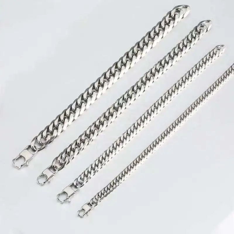 Creative new metal bracelet fashion multi color polished double woven six side Japanese button men's and women's titanium steel
Creative new metal bracelet fashion multi color polished double woven six side Japanese button men's and women's titanium steel