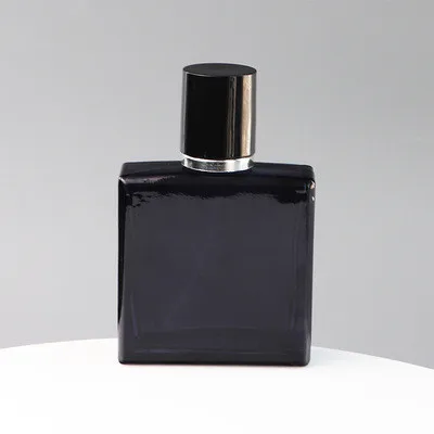OEM factory fast shipment 35 ml gloss black glass spray bottle cosmetic packing with mist cap
OEM factory fast shipment 35 ml gloss black glass spray bottle cosmetic packing with mist cap