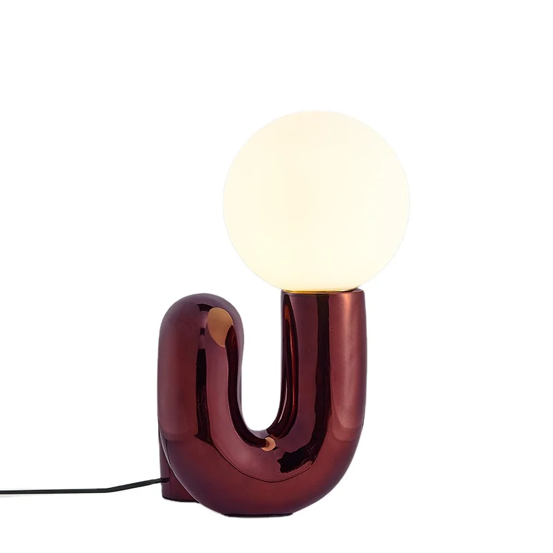Modern minimalist creative glass ball bedroom table lamp children's room designer sample room decoration table lamp
Modern minimalist creative glass ball bedroom table lamp children's room designer sample room decoration table lamp