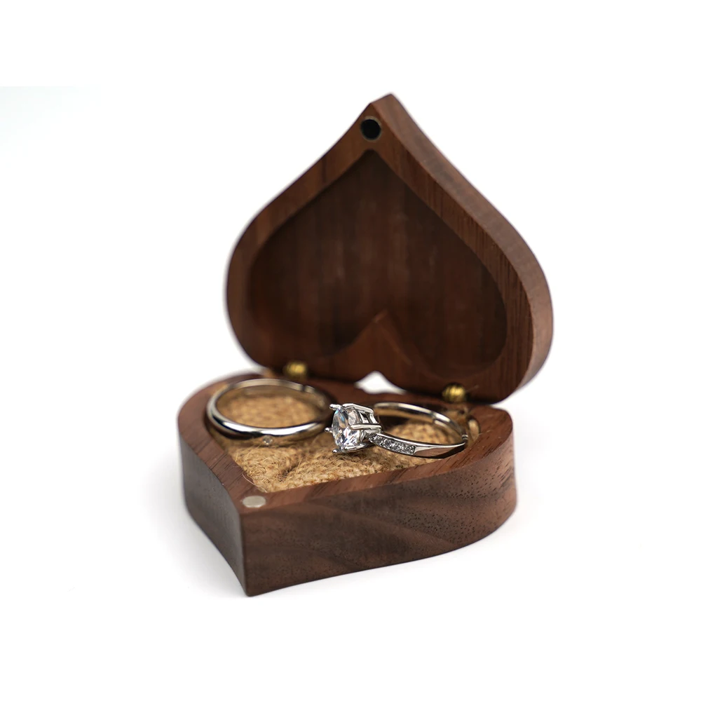 Customizable Jewelry Ring Box Gift Jewelry Packaging Solid Wood Black Walnut Brown Jewelry Gift Box
Customizable Jewelry Ring Box Gift Jewelry Packaging Solid Wood Black Walnut Brown Jewelry Gift Box
