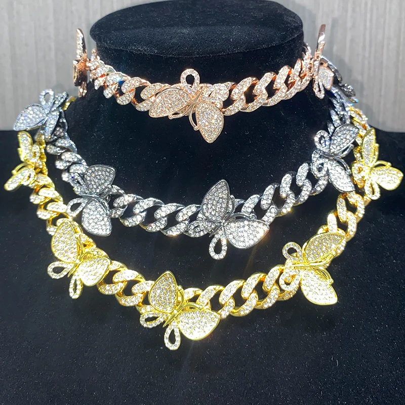 Hot Selling Luxury Women Iced Out Jewelry Diamond Cuban Link Chain Rotating Butterfly Necklace
Hot Selling Luxury Women Iced Out Jewelry Diamond Cuban Link Chain Rotating Butterfly Necklace