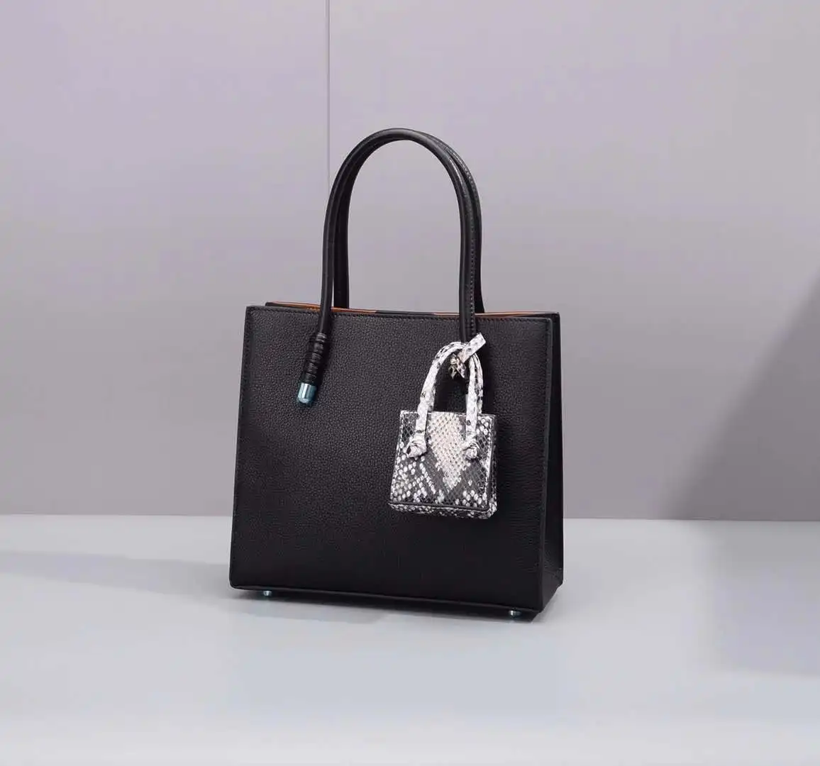 Women Casual Tote Handbag Genuine Leather Fashion Lady Shoulder Crossbody Bag High Quality Office Bagsn, Customizable
Women Casual Tote Handbag Genuine Leather Fashion Lady Shoulder Crossbody Bag High Quality Office Bagsn, Customizable