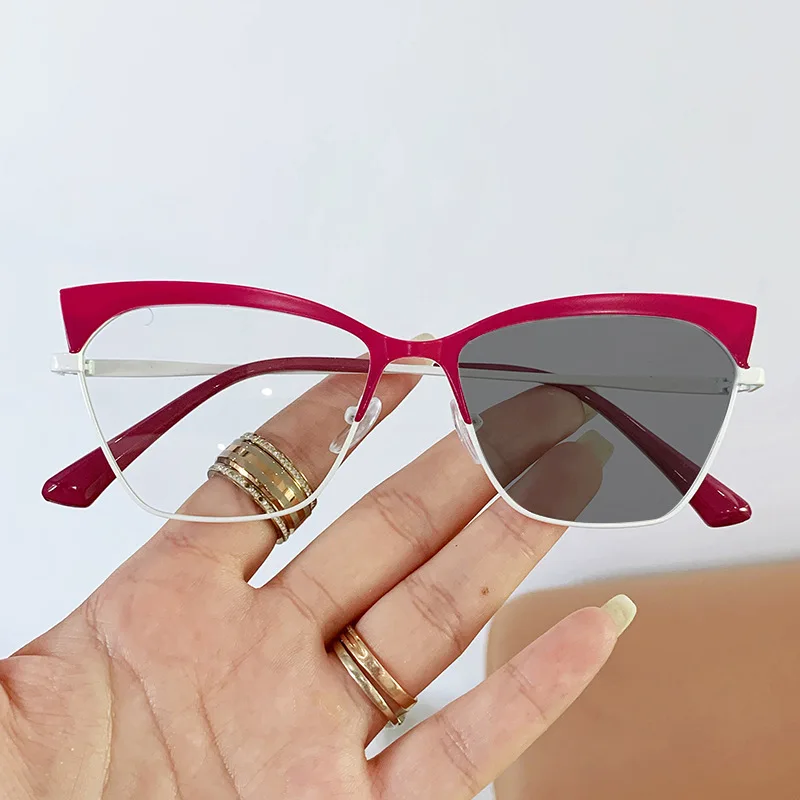 2023 Fashion Metal Photochromic Glasses Anti-blue Light Glasses Optical Frame Cat Eye Retro Glasses
2023 Fashion Metal Photochromic Glasses Anti-blue Light Glasses Optical Frame Cat Eye Retro Glasses