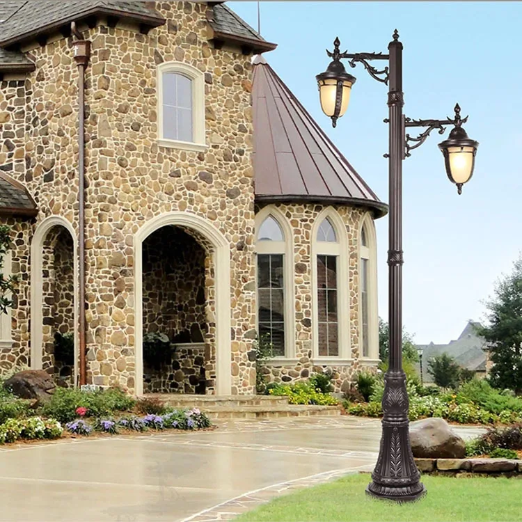 New design European Style garden light antique outdoor lighting waterproof double heads triple heads street light