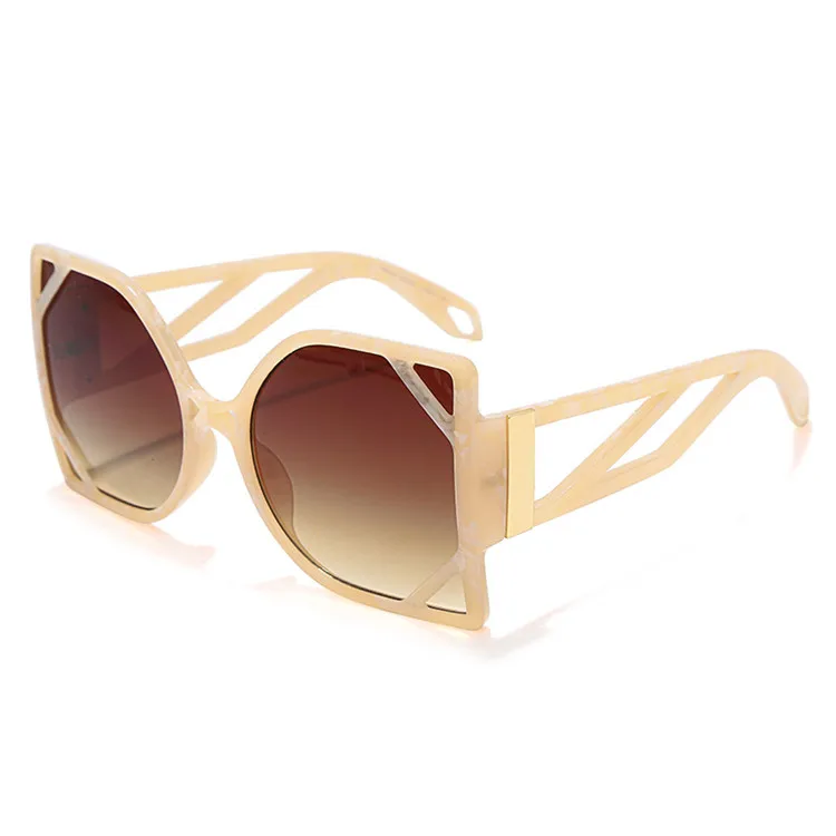 2020 Oversized Square Sunglasses Custom Fashion Women sexy cat eye sunglasses, Mix color or custom colors
2020 Oversized Square Sunglasses Custom Fashion Women sexy cat eye sunglasses, Mix color or custom colors