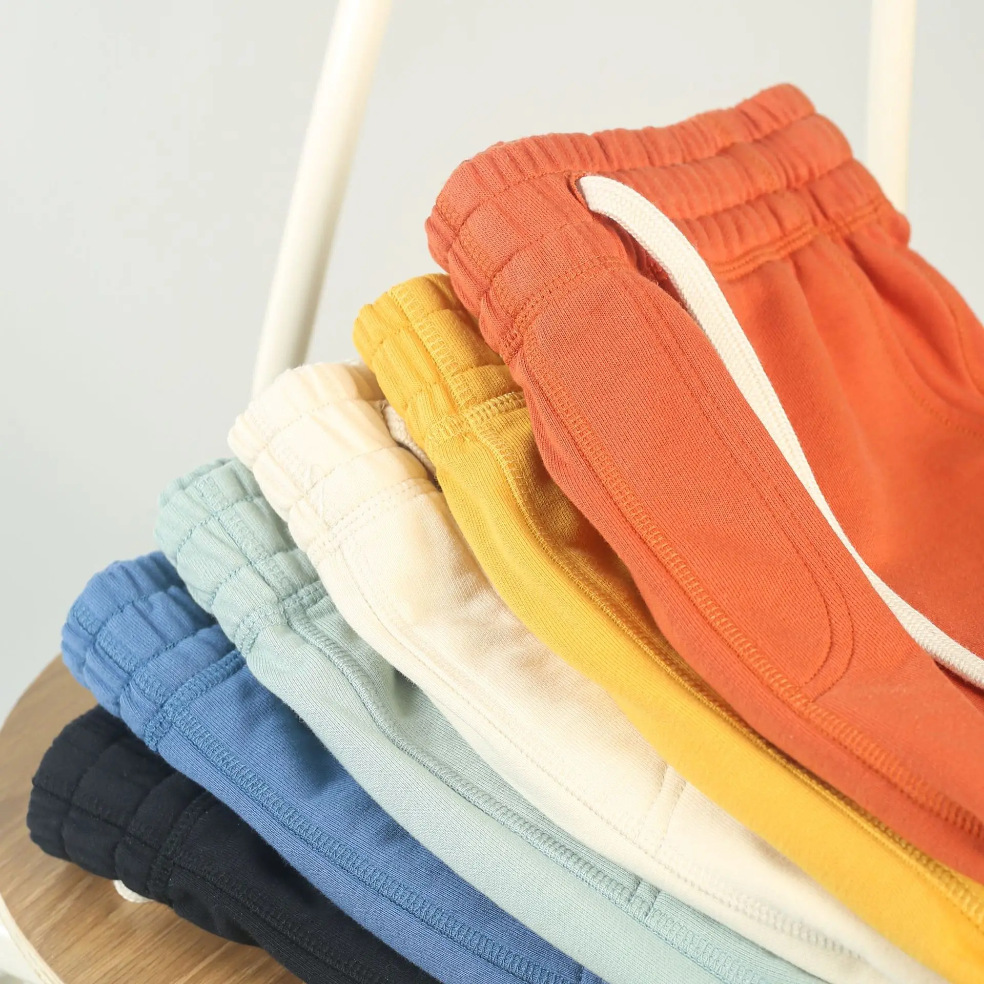 Wholesale Cotton Fleece French Terry Men Shorts Custom Logo Men Sweat Shorts Jersey Casual Outdoor Sports Shorts, 11 colors
Wholesale Cotton Fleece French Terry Men Shorts Custom Logo Men Sweat Shorts Jersey Casual Outdoor Sports Shorts, 11 colors