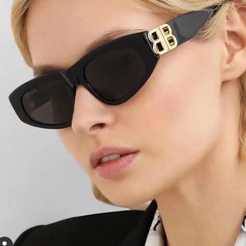 Fashion Small Frame cat eye Shades Women custom sunglasses case packaging 2021, 7 color
Fashion Small Frame cat eye Shades Women custom sunglasses case packaging 2021, 7 color