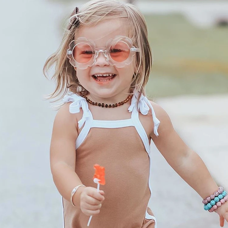 SKYWAY Small Cute Style Boys And Girls Children Sun Glasses Fashion Flower Shape Baby Kids Sunglasses
SKYWAY Small Cute Style Boys And Girls Children Sun Glasses Fashion Flower Shape Baby Kids Sunglasses