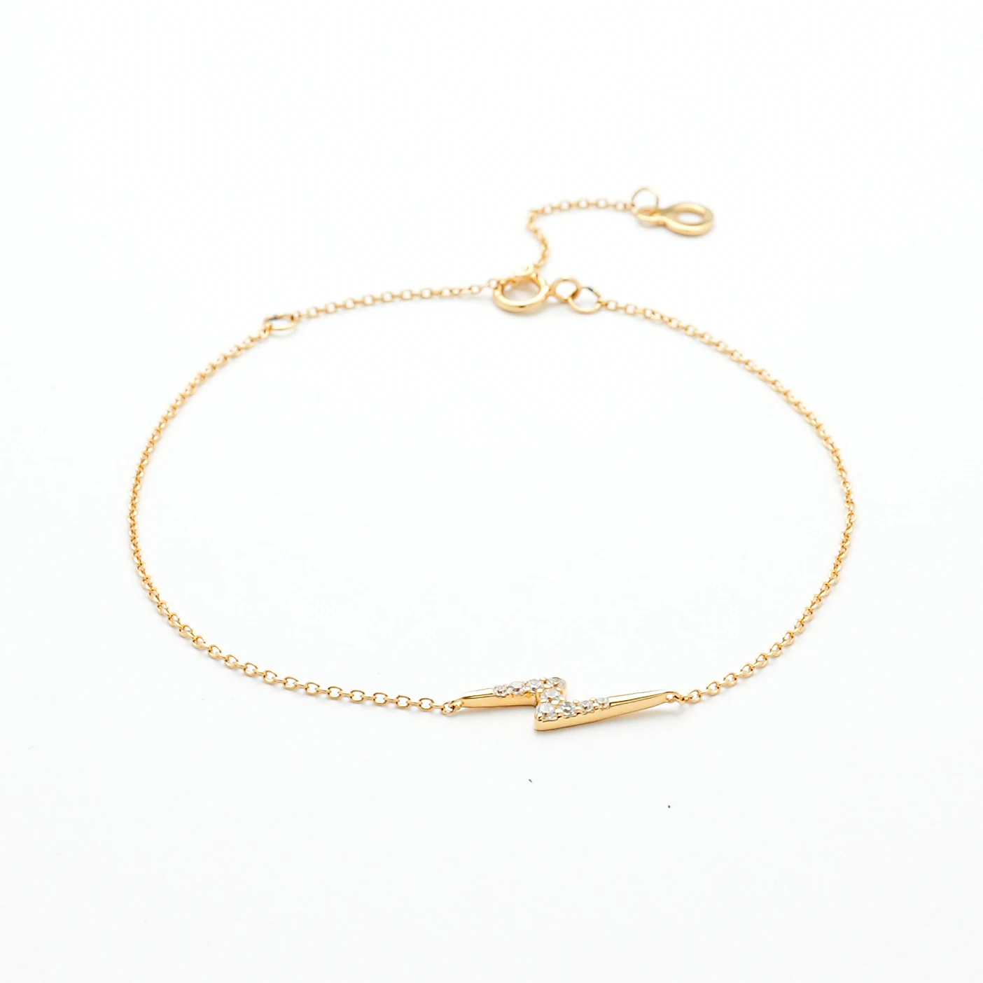 925 Silver Fine Jewelry Tiny Link Chain 18K Gold Plated Lightning N Shape Bracelet
925 Silver Fine Jewelry Tiny Link Chain 18K Gold Plated Lightning N Shape Bracelet