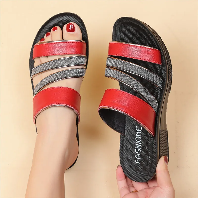 Shoes Woman Summer Sandals Women Leather Flat Comfortable Footwear Beach Slippers Women's Wedge Low Heels Shoes mother shoes
Shoes Woman Summer Sandals Women Leather Flat Comfortable Footwear Beach Slippers Women's Wedge Low Heels Shoes mother shoes