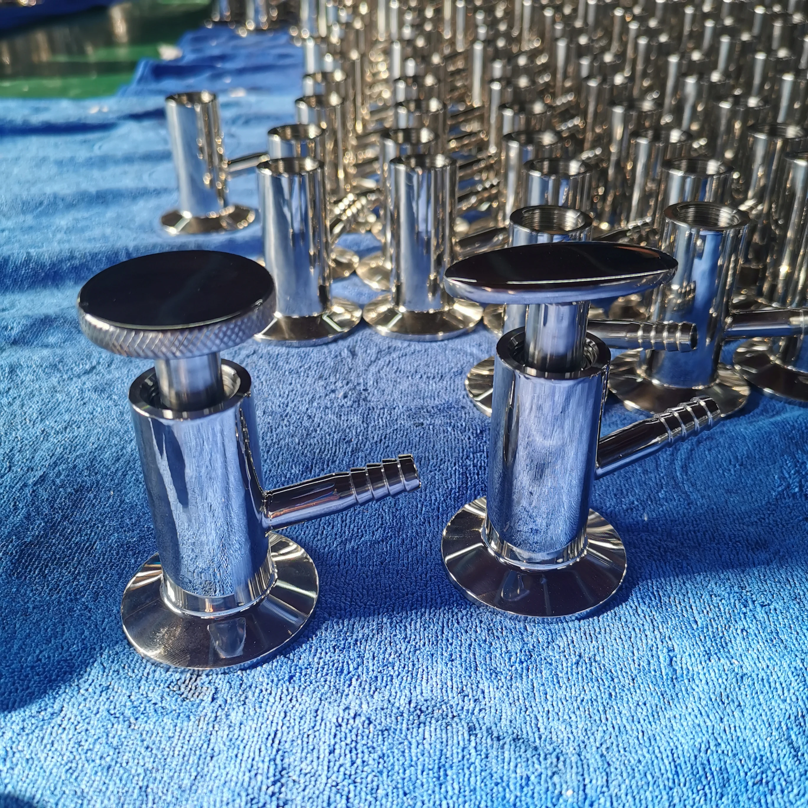 Sanitary Stainless Steel 11/2inch Tri Clamp Sample Valve
Sanitary Stainless Steel 11/2inch Tri Clamp Sample Valve