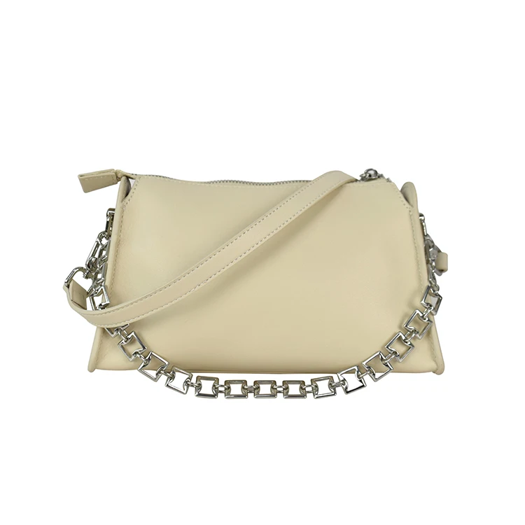 2021 new model classy OEM custom logo mobile phone long chain sling woman small handbag shoulder bag
2021 new model classy OEM custom logo mobile phone long chain sling woman small handbag shoulder bag