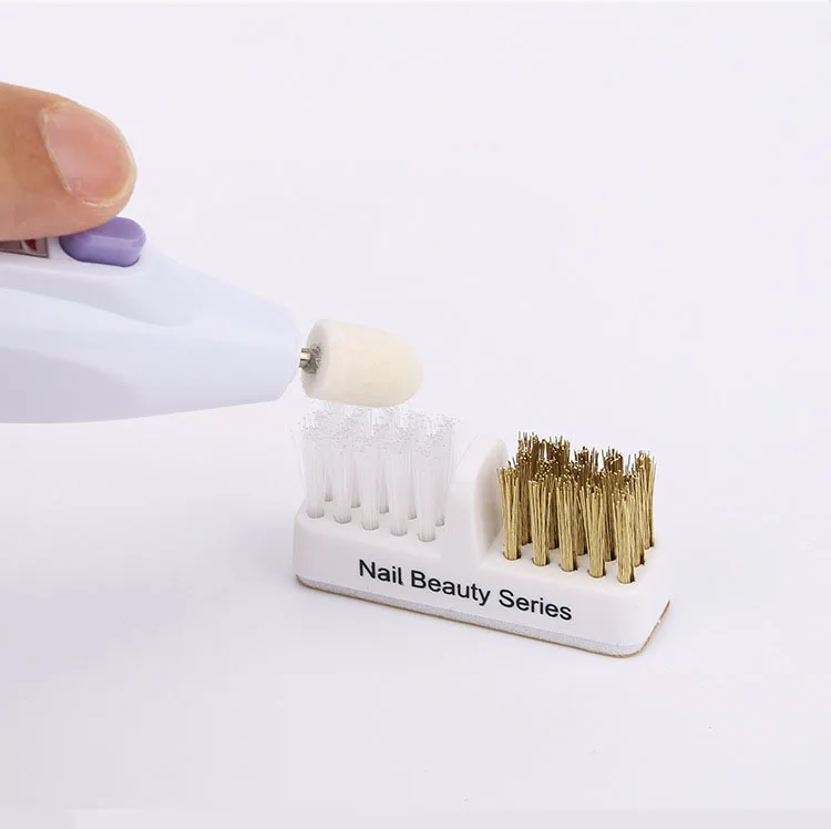 Brass and Plastic Portable Manicure Cleaner Nail Art Drill Bits Cleaning Brush, Gold and white
Brass and Plastic Portable Manicure Cleaner Nail Art Drill Bits Cleaning Brush, Gold and white