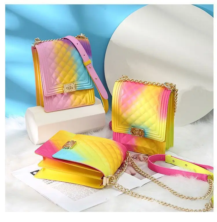 2020 fashion pvc waterproof multicolored mini jelly handbag cosmetic bag, Customized
2020 fashion pvc waterproof multicolored mini jelly handbag cosmetic bag, Customized
