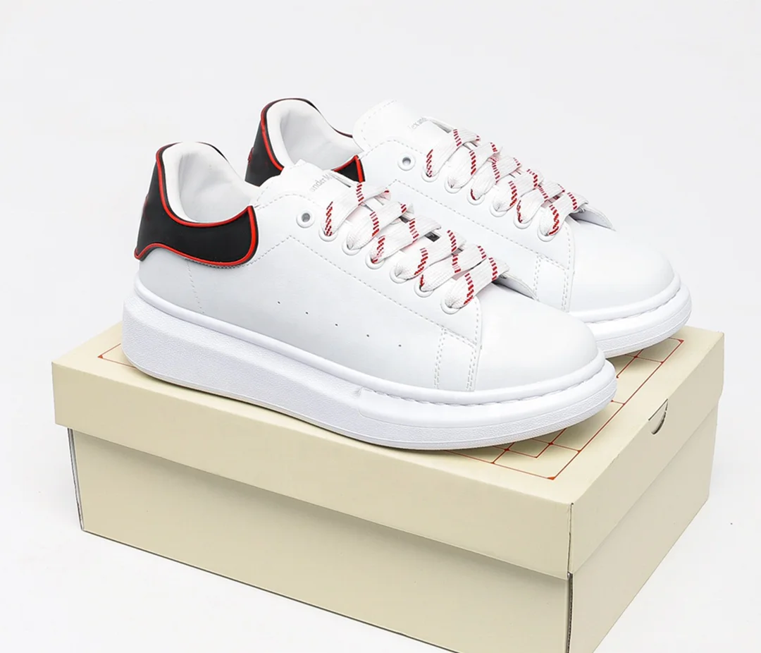 OG Allexander Mcqueens vodasure Designer Shoes Famous Brands 2021 Sneaker Men Alexandermcqueen Shoes Snickers
OG Allexander Mcqueens vodasure Designer Shoes Famous Brands 2021 Sneaker Men Alexandermcqueen Shoes Snickers