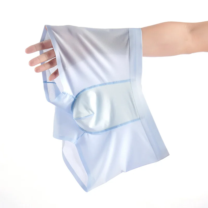 Wholesale spring and summer new men's ice silk underwear mid-waist ultra-thin ice sense seamless men's underwear 
Wholesale spring and summer new men's ice silk underwear mid-waist ultra-thin ice sense seamless men's underwear