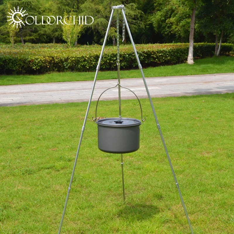 Outdoor camping campfire 3 segments aluminium alloy tripod for hanging pot, Black and silver
Outdoor camping campfire 3 segments aluminium alloy tripod for hanging pot, Black and silver