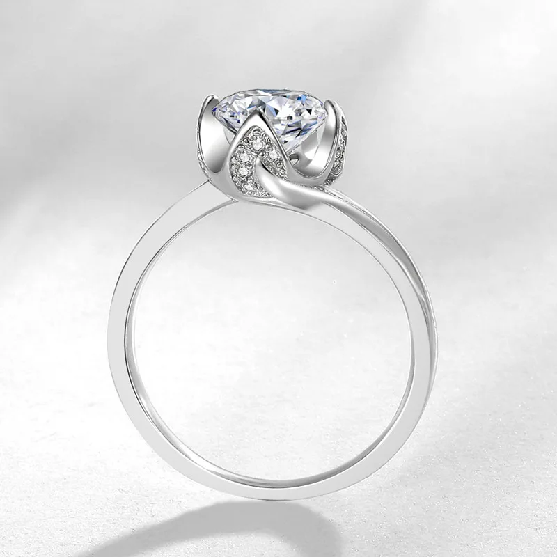 New round bud diamond ring small exquisite exaggeration 1.5 carat fashion 5A high quality zircon women's ring
New round bud diamond ring small exquisite exaggeration 1.5 carat fashion 5A high quality zircon women's ring