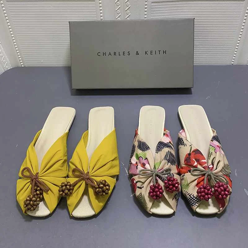LX-12 Women's shoes 2021 New slippers women's summer outdoor sandals fairy style flower flat shoes white sandals, Picture show
LX-12 Women's shoes 2021 New slippers women's summer outdoor sandals fairy style flower flat shoes white sandals, Picture show