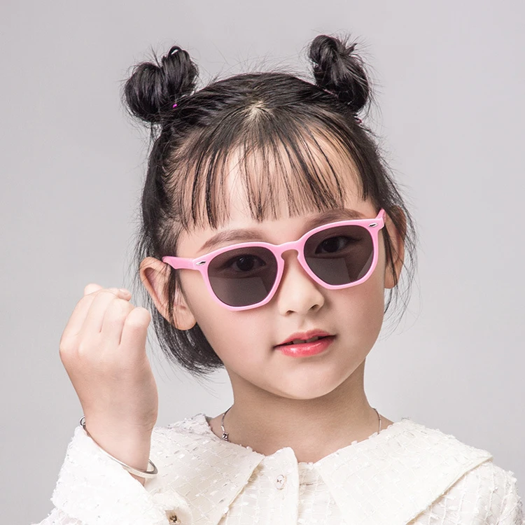 DOISYER 2021 New trend fashion nose pad designer silicone colorful square sunglasses kids cycling
DOISYER 2021 New trend fashion nose pad designer silicone colorful square sunglasses kids cycling