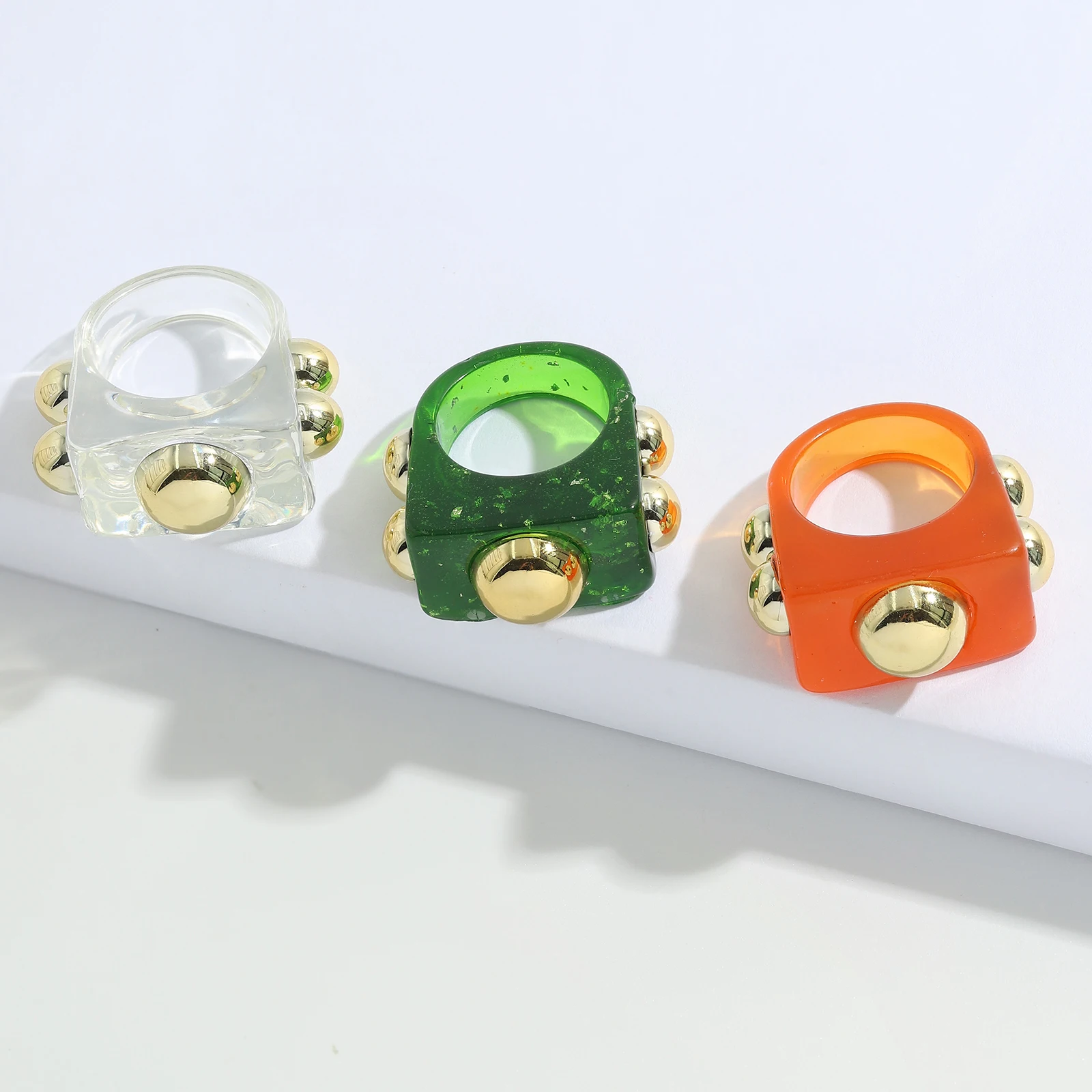 Dvacaman New Design Chunky Acrylic Rings 3 Colors Hip-hop Rivet Square Gold Plated Transparent Resin Ring Jewelry Women Men
Dvacaman New Design Chunky Acrylic Rings 3 Colors Hip-hop Rivet Square Gold Plated Transparent Resin Ring Jewelry Women Men