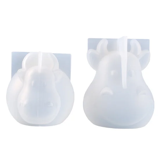 LOVE'N diy crystal drip rubber mold cute three-dimensional Year of the Ox mascot silicone mold LV454N
LOVE'N diy crystal drip rubber mold cute three-dimensional Year of the Ox mascot silicone mold LV454N
