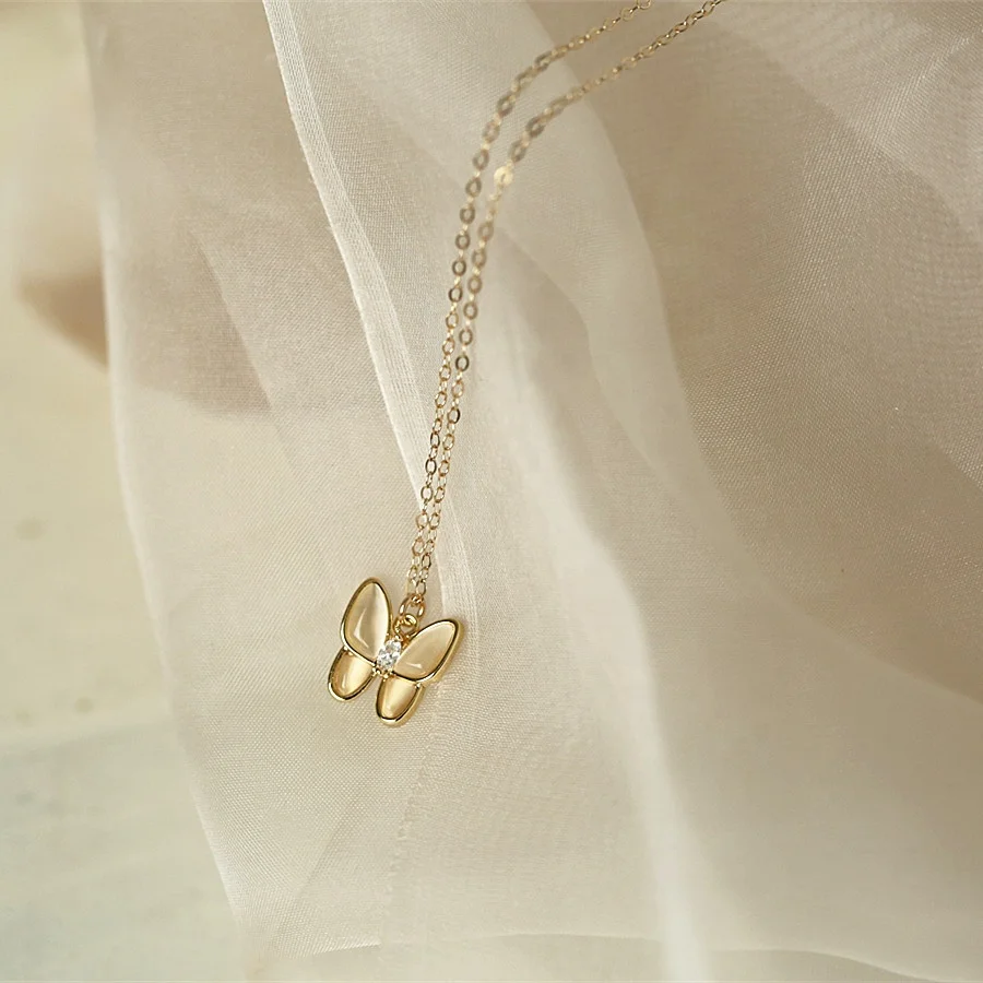 New Fashion Fritillary Necklace Women Designer Famous Brand Luxury Cat Eye Stone Butterfly Pendant Necklace
New Fashion Fritillary Necklace Women Designer Famous Brand Luxury Cat Eye Stone Butterfly Pendant Necklace