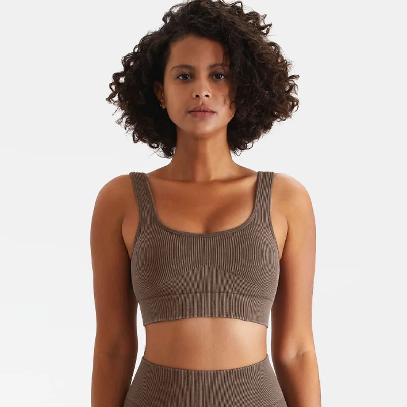 Classical but unique woman workout bras back design acid washedseamless denim gym wear two piece workout sports bra
Classical but unique woman workout bras back design acid washedseamless denim gym wear two piece workout sports bra