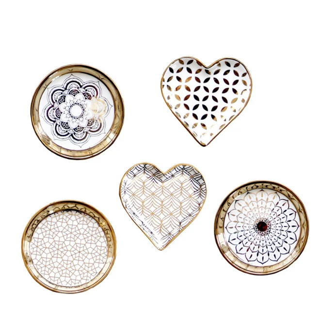Desktop Accessories Golden light luxury ceramic cosmetics jewelry storage tray, White
Desktop Accessories Golden light luxury ceramic cosmetics jewelry storage tray, White
