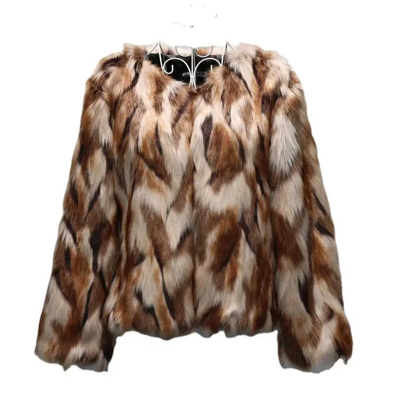 2021 Autumn And Winter Fashion Raccoon Fur Overcoat Leisure Slim Faux Fur Womens Coat
2021 Autumn And Winter Fashion Raccoon Fur Overcoat Leisure Slim Faux Fur Womens Coat