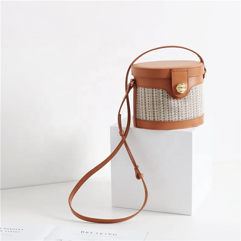 Genuine leather cylinder crossbody bag 2021 travel cylindrical genuine leather bag zipper cross body bags for women girls, Yellow/black/gray/brown
Genuine leather cylinder crossbody bag 2021 travel cylindrical genuine leather bag zipper cross body bags for women girls, Yellow/black/gray/brown