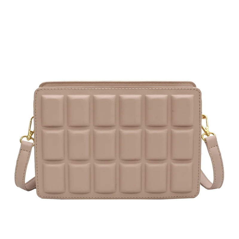high quality chocolate bag 2021 new fashion single shoulder cross body square bag, Black/brown/mink/beige
high quality chocolate bag 2021 new fashion single shoulder cross body square bag, Black/brown/mink/beige