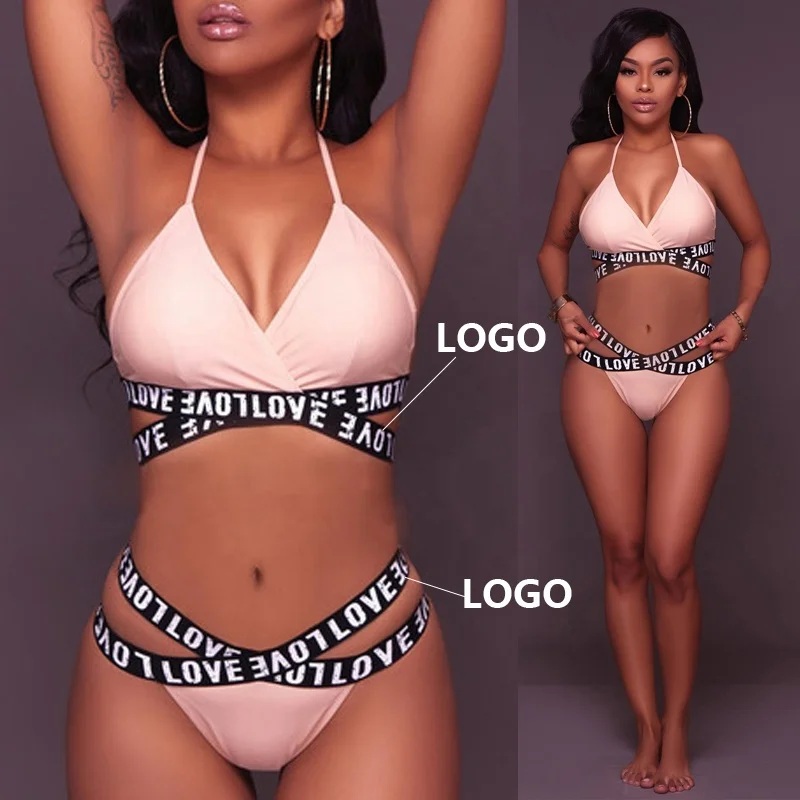 Custom Fashion Design Sexy Women Lingerie Sets Lace Trim Letter Straps Printing Crisscross Bra Bralette And Panty Set
Custom Fashion Design Sexy Women Lingerie Sets Lace Trim Letter Straps Printing Crisscross Bra Bralette And Panty Set