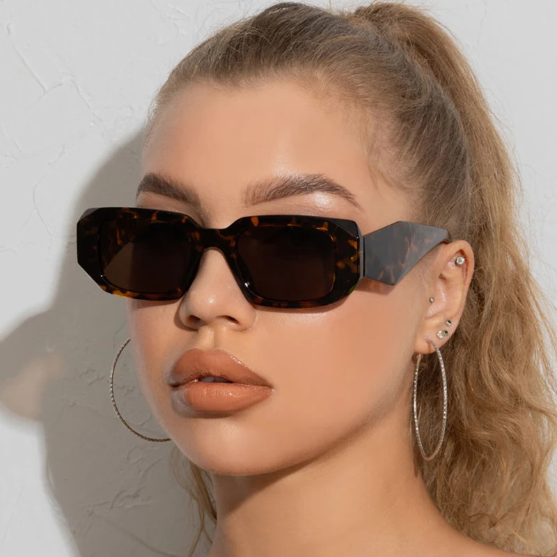 New Design Custom Logo Retro Sun Glasses Square Luxury Brand Fashion Sunglasses Women 2022 Wholesale, Custom colors
New Design Custom Logo Retro Sun Glasses Square Luxury Brand Fashion Sunglasses Women 2022 Wholesale, Custom colors